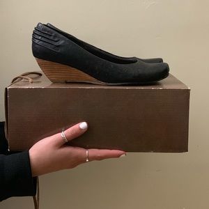 seychelles mini wedges